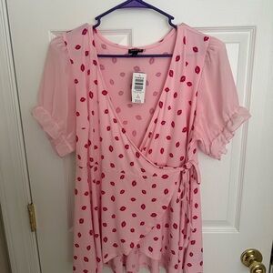 Torrid Pink Wrap Top with Lip Print